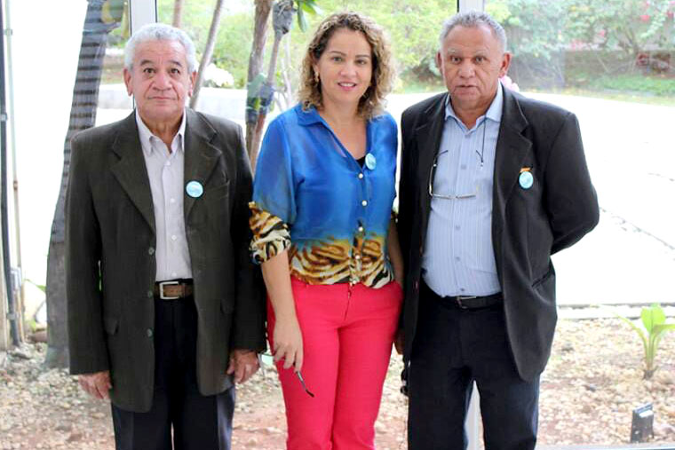 Vereadora Márcia do Branco conhece Programa Estudando com a Bíblia e apresenta a Administração